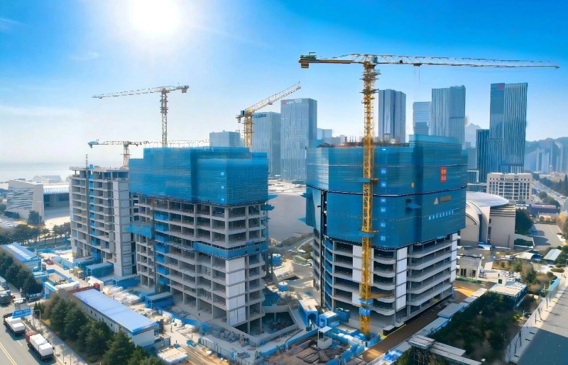 Tähistage suurejooneliselt Qingdao Fortune Finance'i innovatsioonikeskuse edukat põhistruktuuri täiendamist